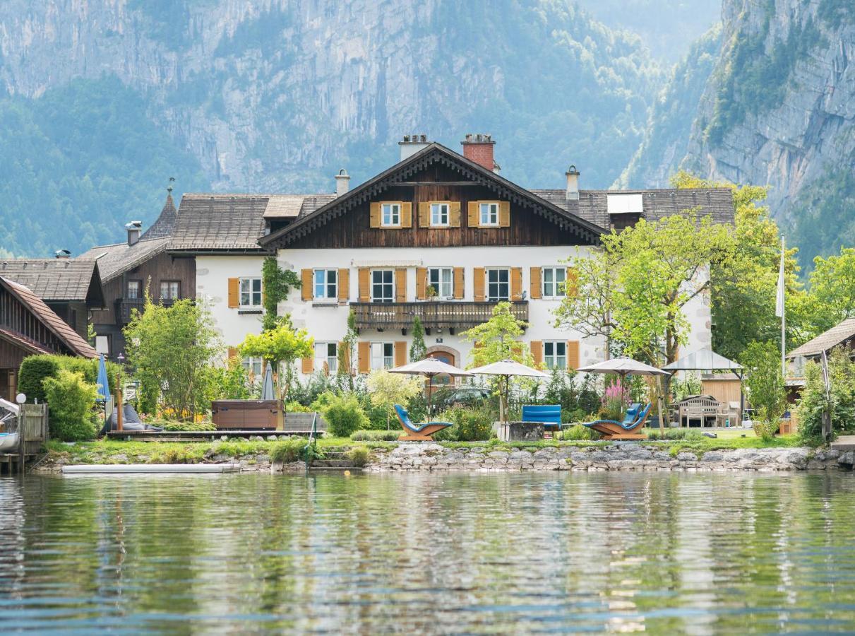 Glueck Am See - Apartment Mit Seezugang Hallstatt Bagian luar foto