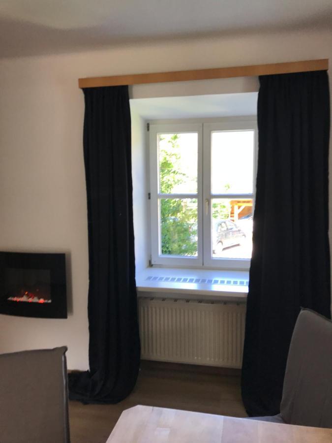 Glueck Am See - Apartment Mit Seezugang Hallstatt Bagian luar foto